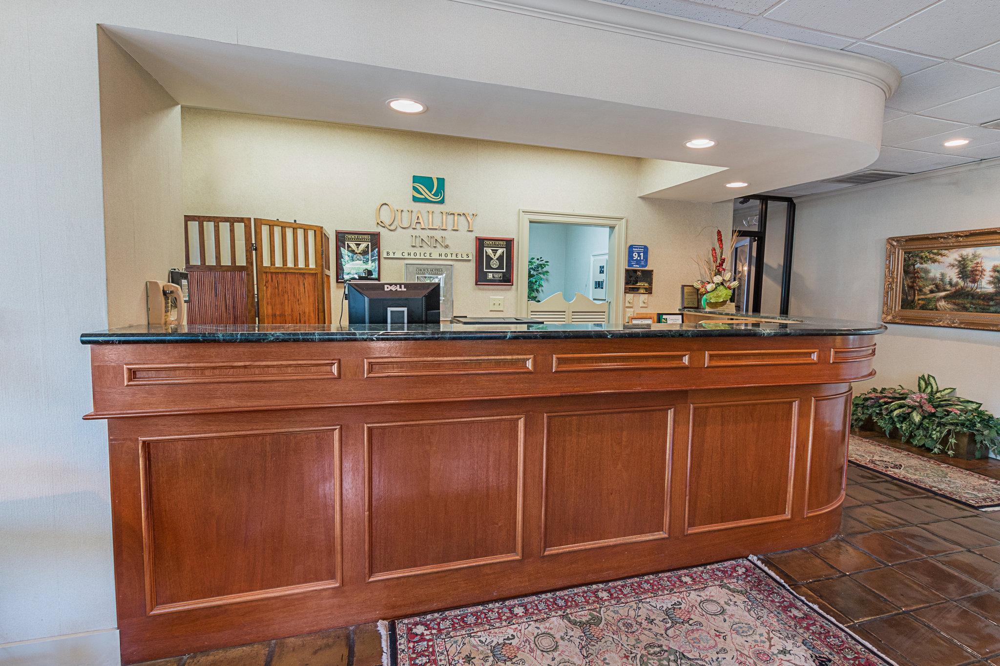 Quality Inn Ennis Kültér fotó