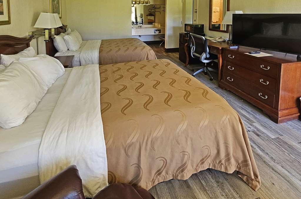 Quality Inn Ennis Szoba fotó